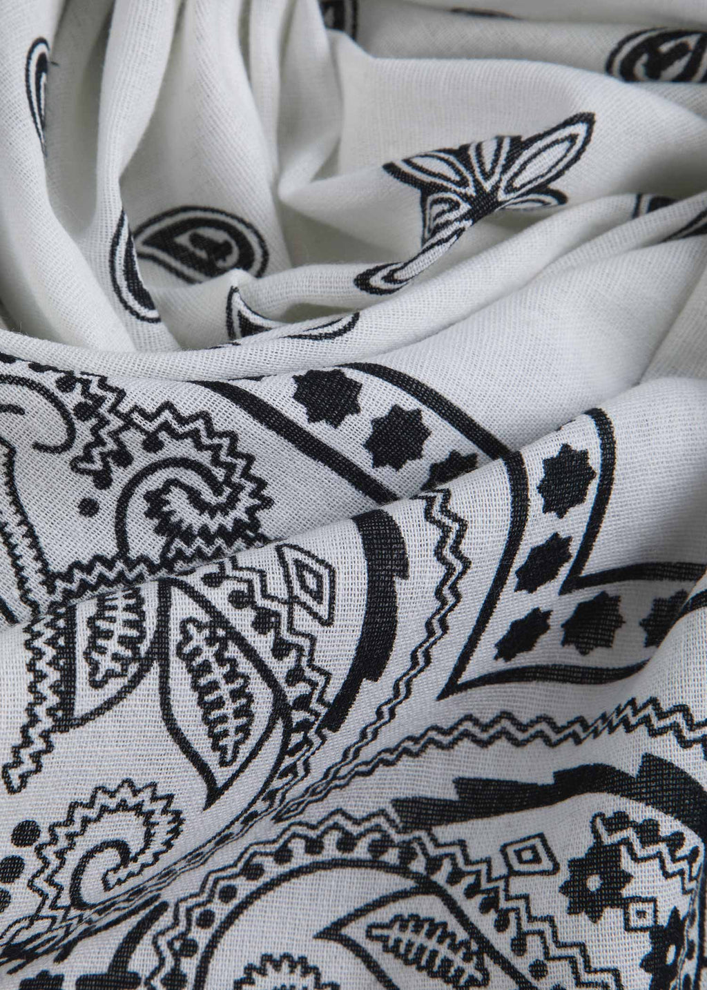 Premium White Neck Scarf – 2421820
